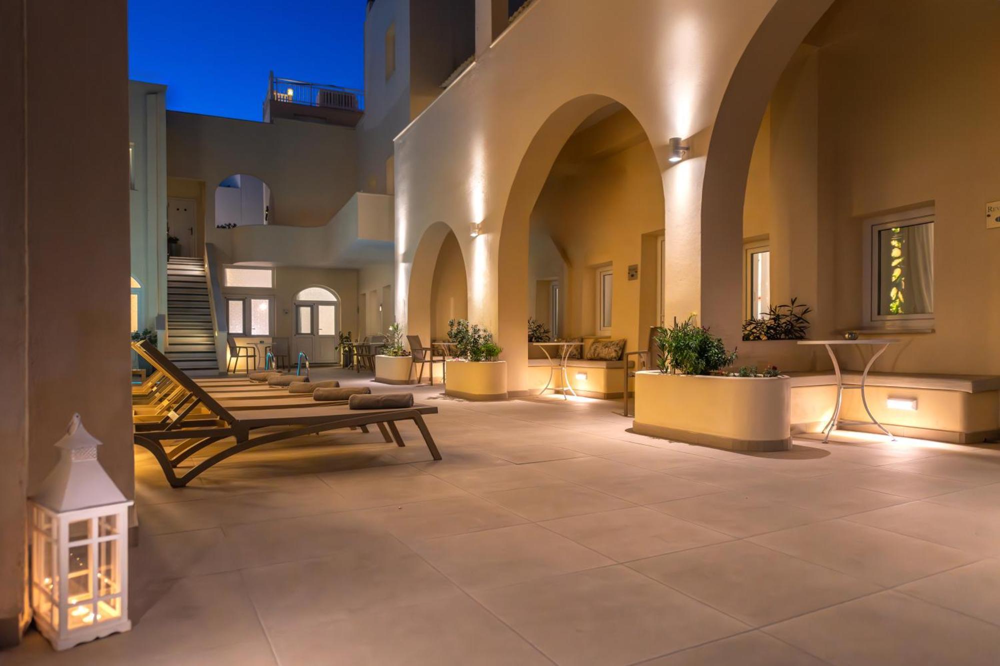 Reverie Santorini Hotel Firostefani Exterior photo