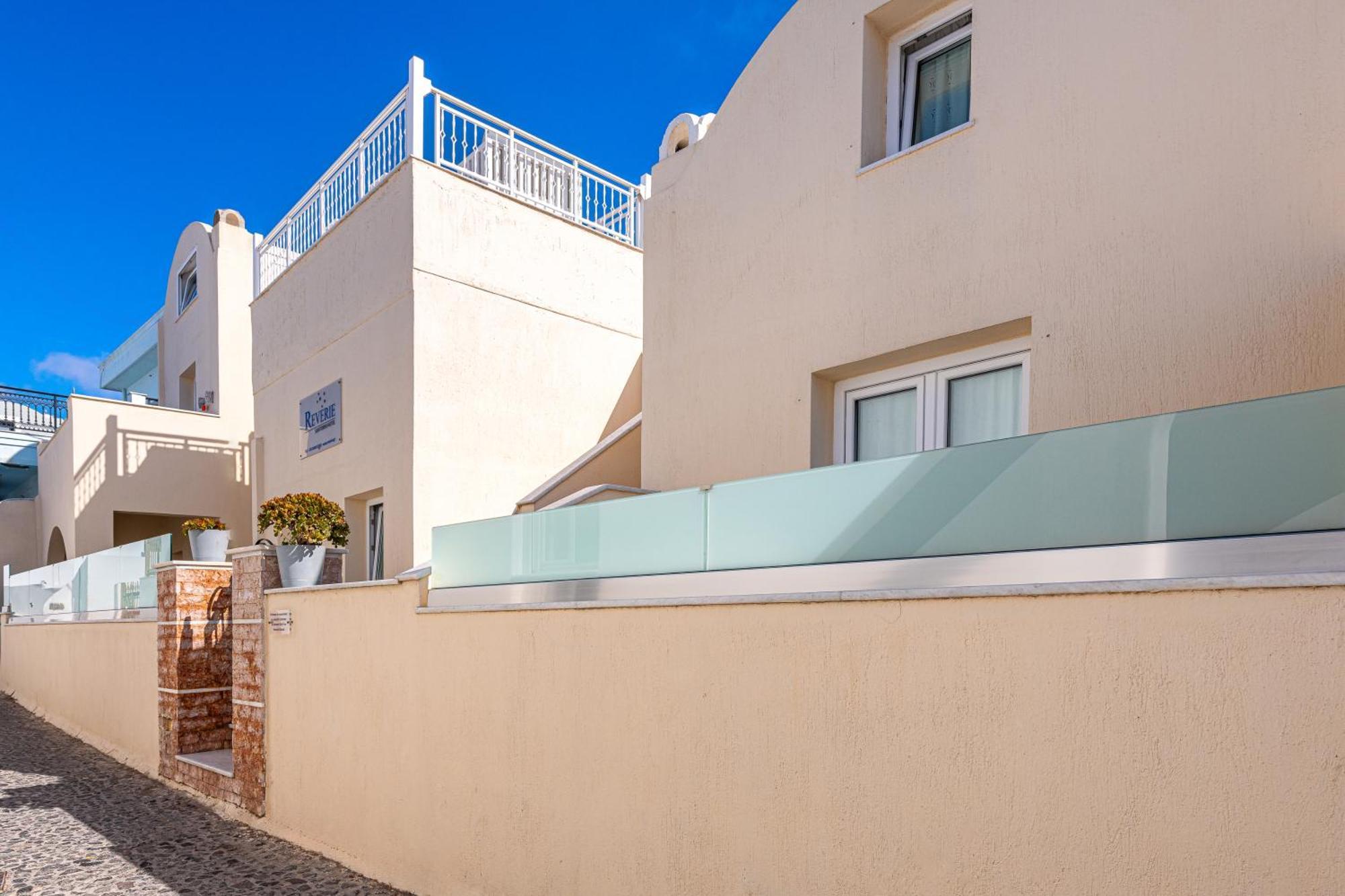 Reverie Santorini Hotel Firostefani Exterior photo